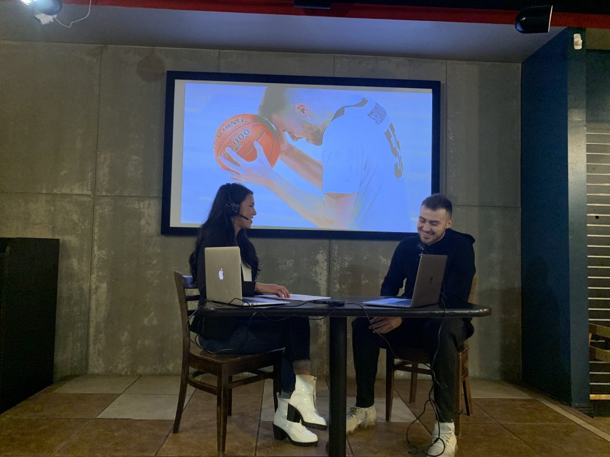 Haley Jordan interviews Sasha Stefanovic for the Sasha LIVE! Podcast at Mad Mushroom.