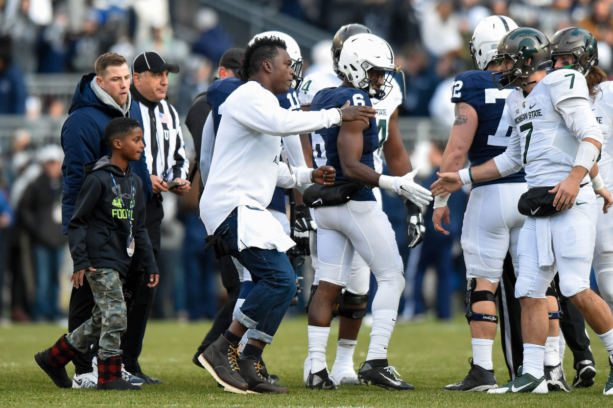 Former Penn State linebacker LaVar Arrington served as an honorary captain for the 2016 game against Michigan State. Arrington will be inducted into the College Football Hall of Fame in Las Vegas. (Rich Barnes/USA Today Sports)