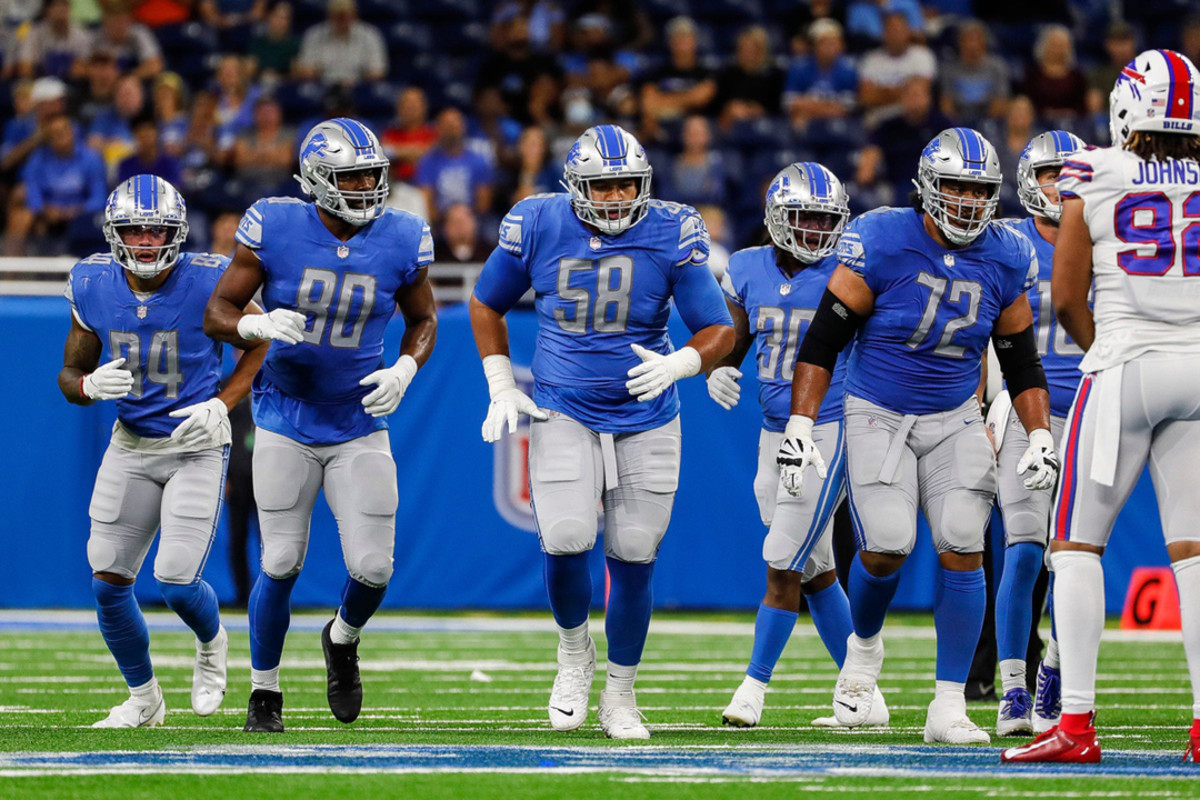 Detroit Lions right tackle Penei Sewell