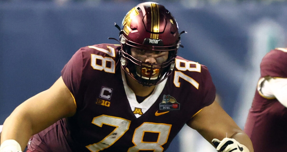 Daniel-Faalele-Mark-J.-Rebilas-USA-TODAY-Sports-1210x642
