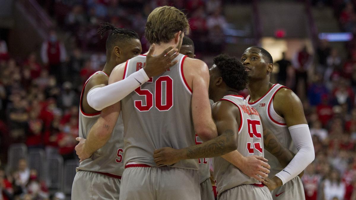 18. Team Huddle