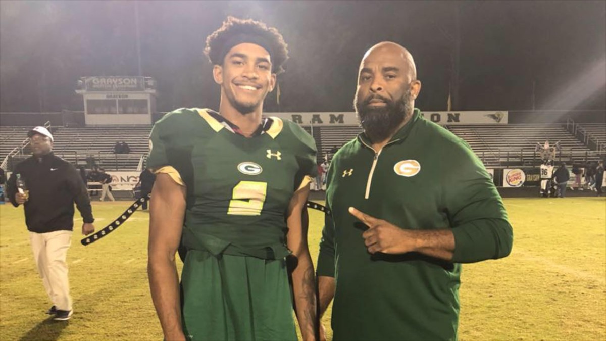 Kenyatta Watson Sr