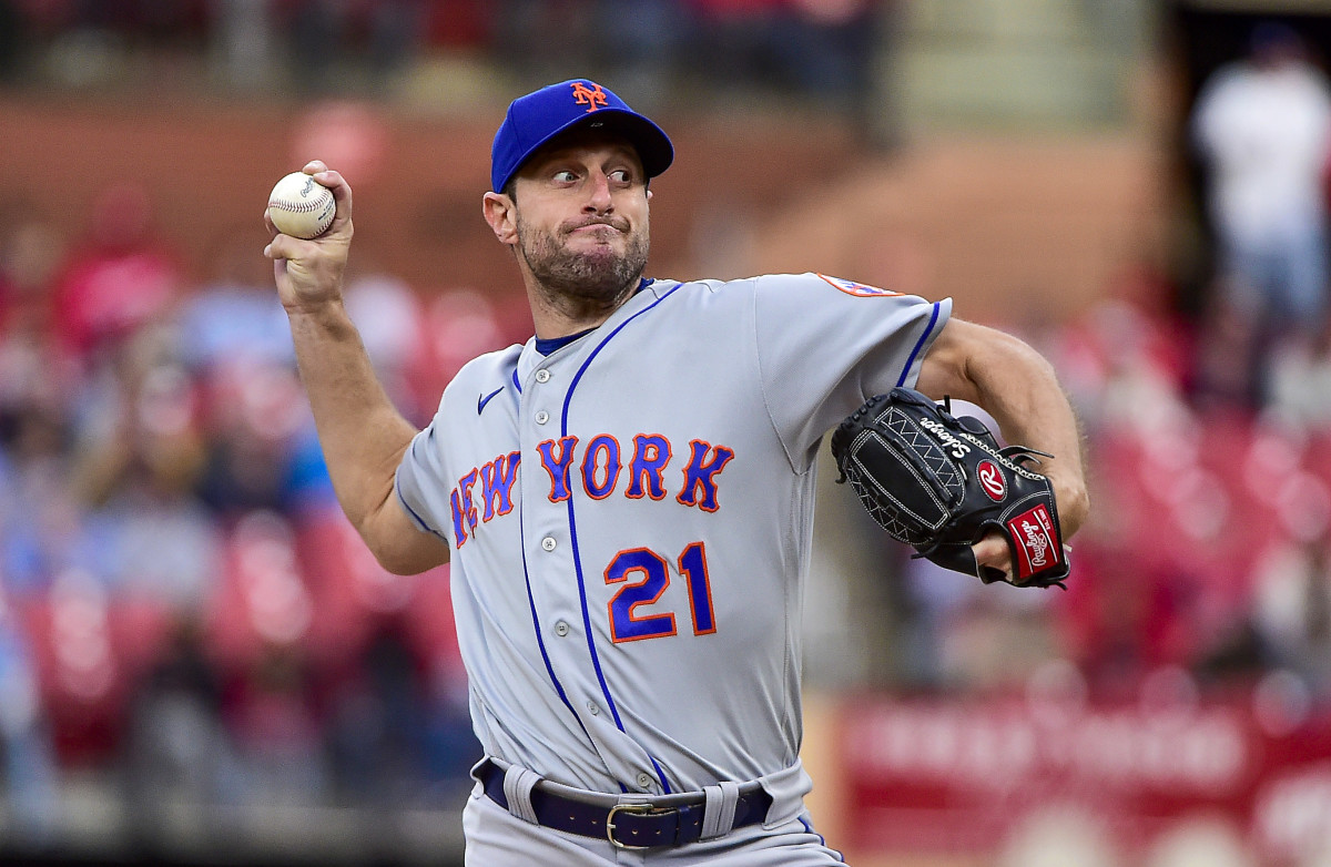 How Max Scherzer is thriving as the interim ace in the Mets' rotation.