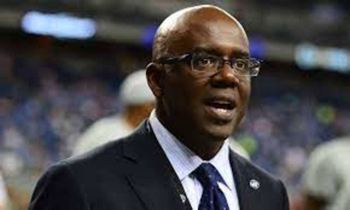 Martin Mayhew