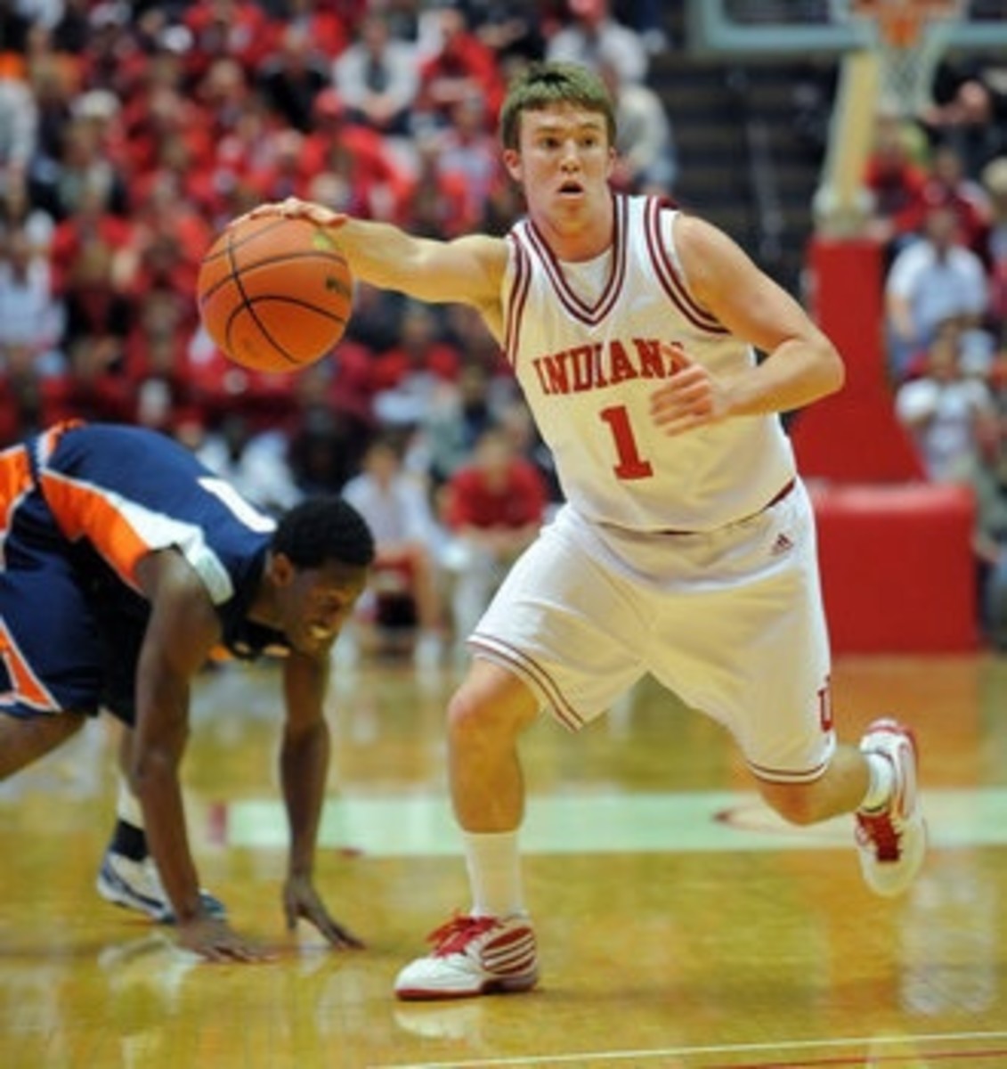 JordanHullsDribble
