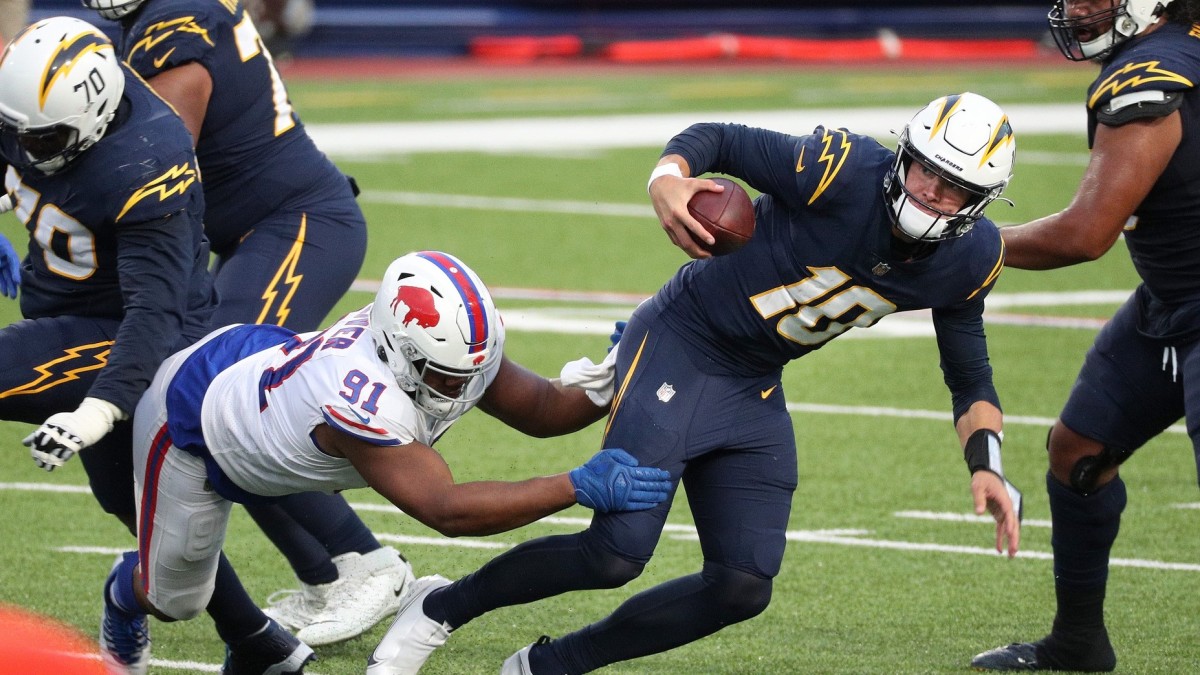 The play of Bills DT Ed Oliver (91) slipped in 2020.