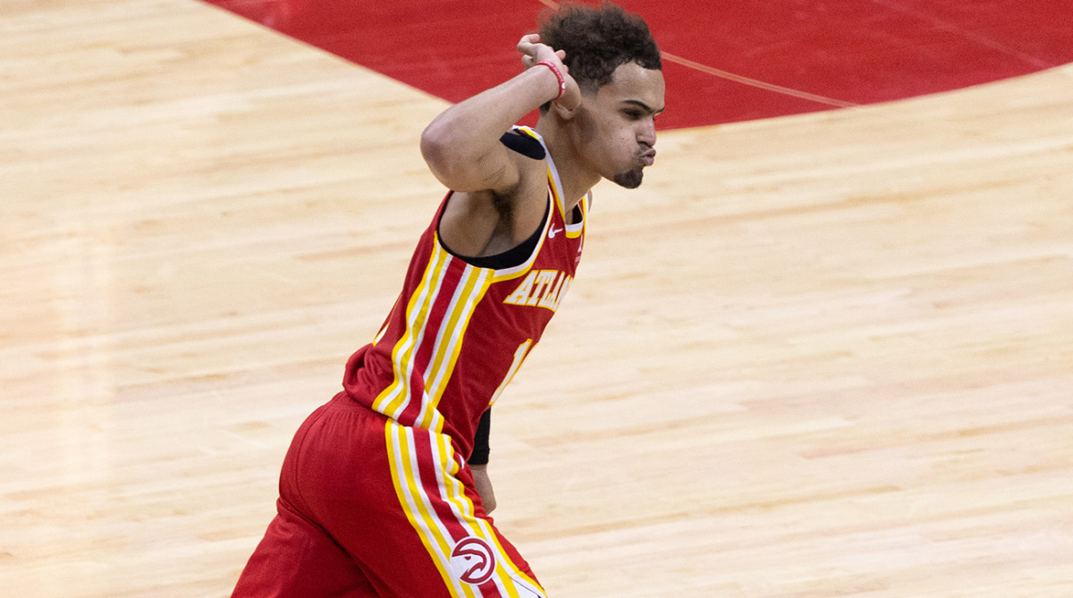 trae-young-hawks-sixers-game-5