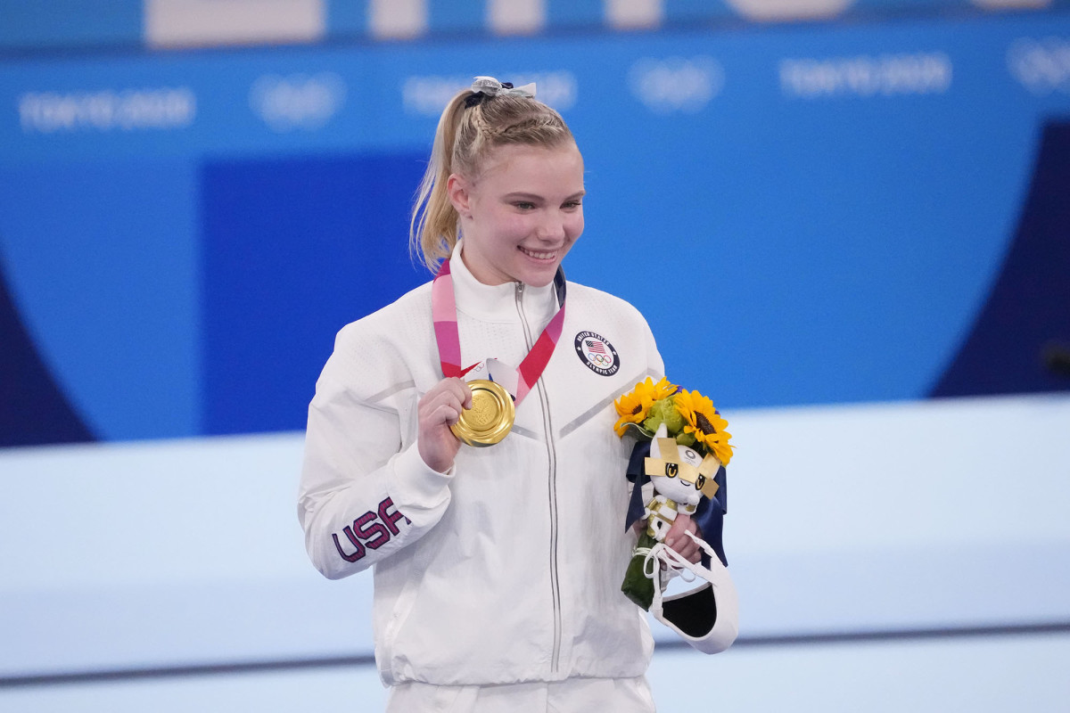 jade-carey-gold-medal
