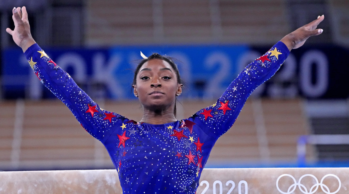 Simone Biles in balance beam qualifying.