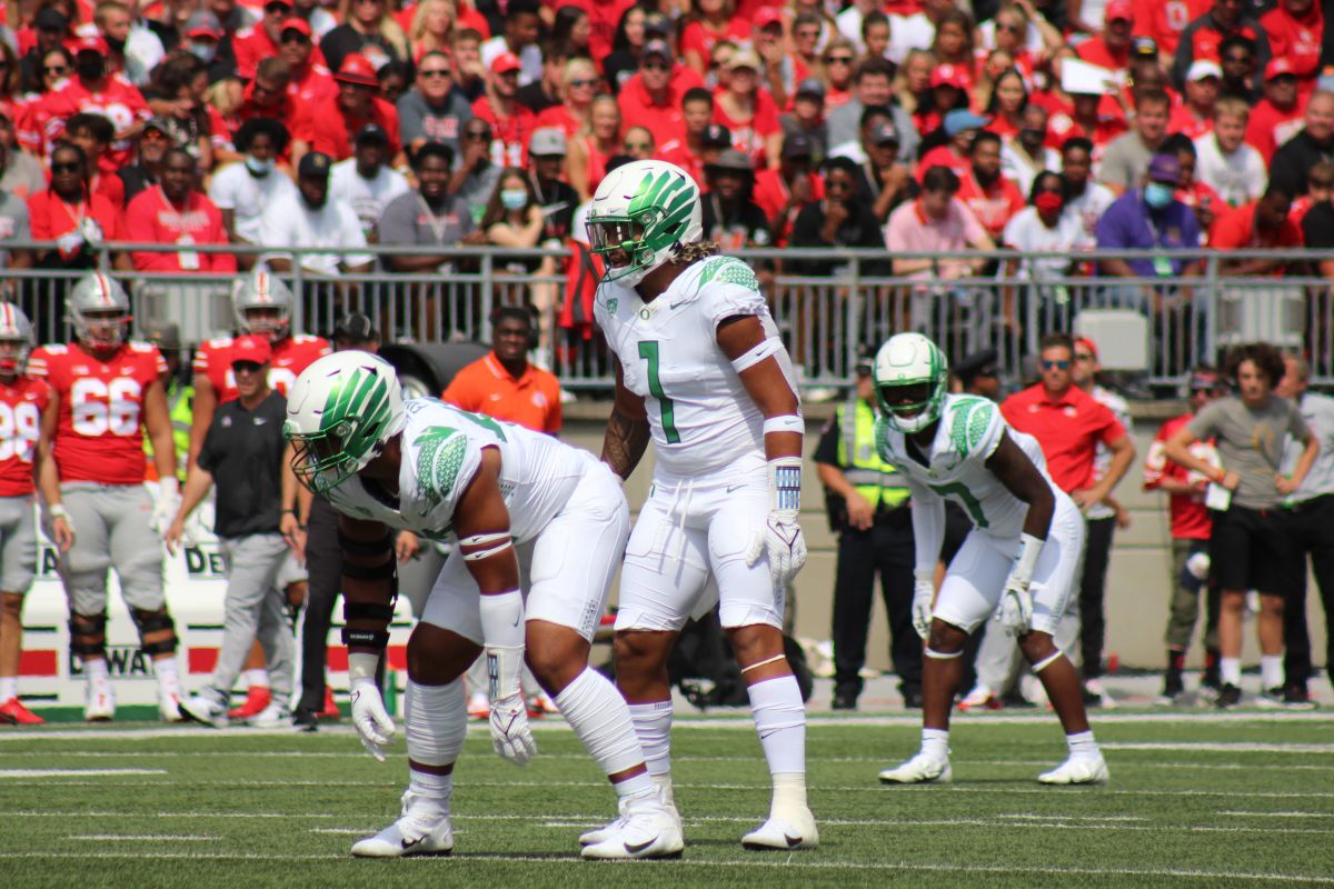 The last and only time this combination was worn was in Columbus (OH) against the Buckeyes, where the Ducks shocked the world and defeated won 35-28.