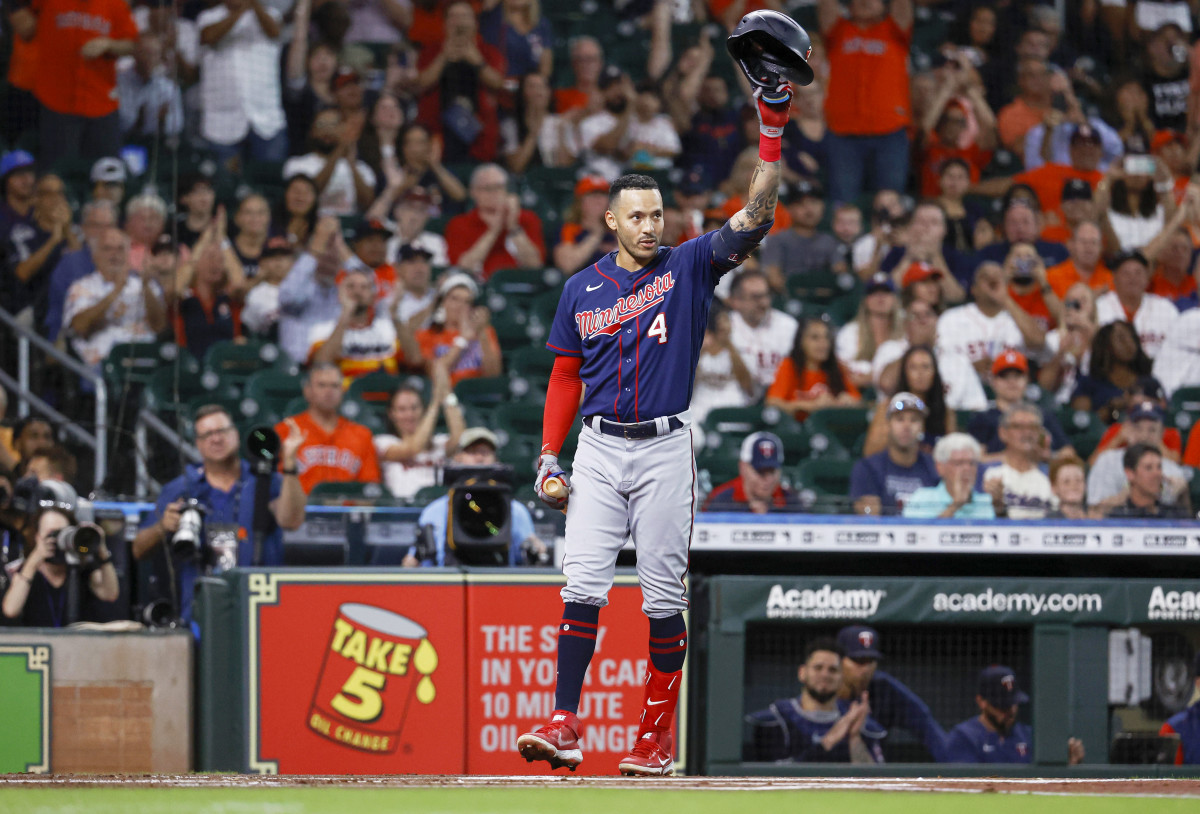 Former Twins shortstop Carlos Correa waves to the crowd before an at-bat during the first inning against the Astros, his first team, at Minute Maid Park.