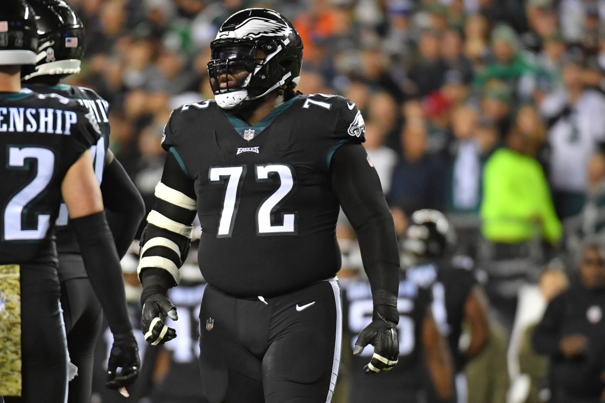 Eagles defensive tackle Linval Joseph