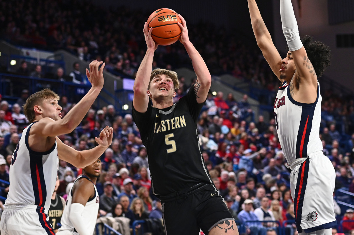 Gonzaga Bulldogs Eastern Oregon Mountaineers16