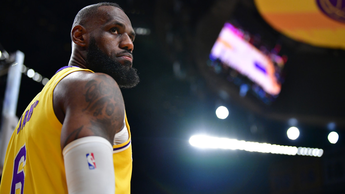 Los Angeles Lakers forward LeBron James