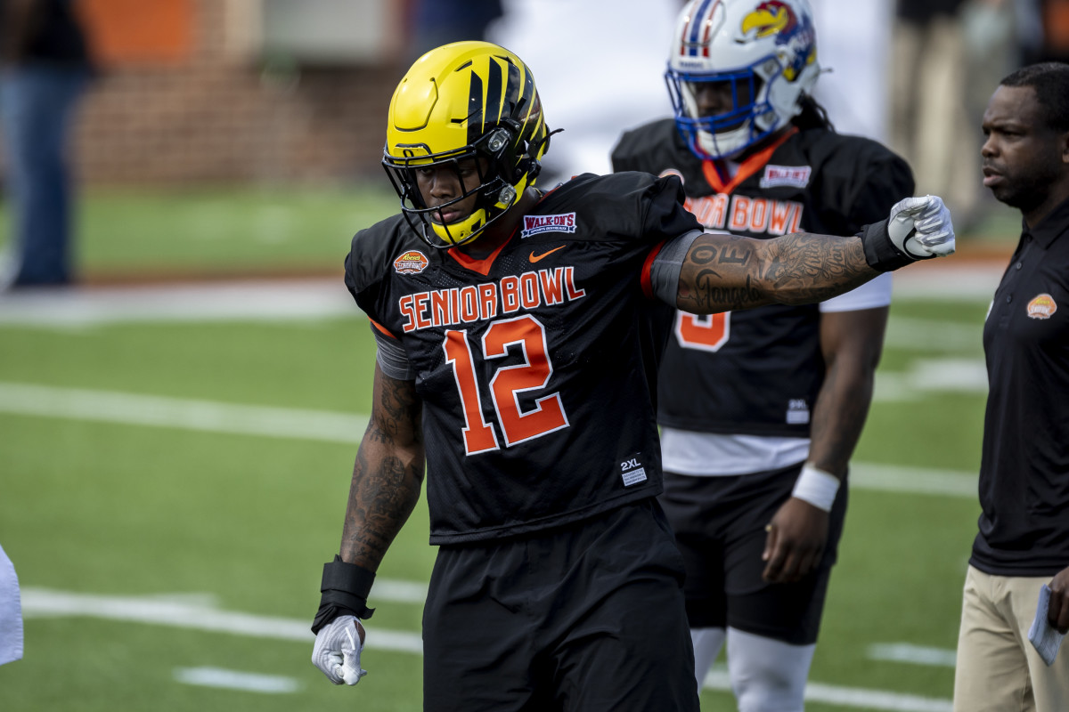 Oregon Ducks outside linebacker DJ Johnson at the Reese's Senior Bowl in Mobile, Alabama.