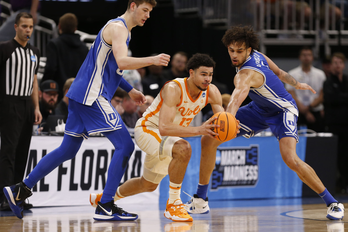 Olivier Nkamhoua, Tennessee F