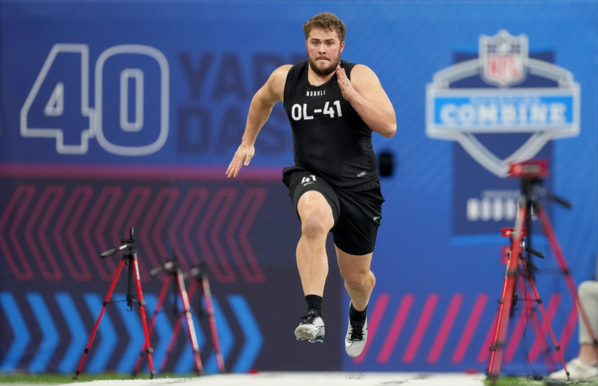 Peter Skoronski, offensive lineman 