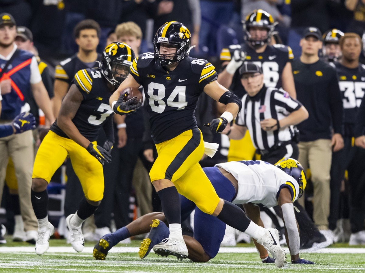 Dec 4, 2021; Iowa Hawkeyes tight end Sam LaPorta (84) against the Michigan Wolverines in the Big Ten championship. Mandatory Credit: Mark J. Rebilas-USA TODAY