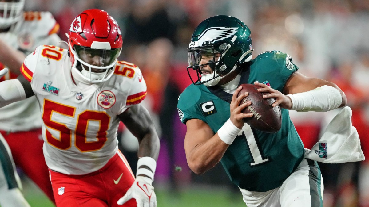 Willie Gay Jr. chases Jalen Hurts during Super Bowl LVII.