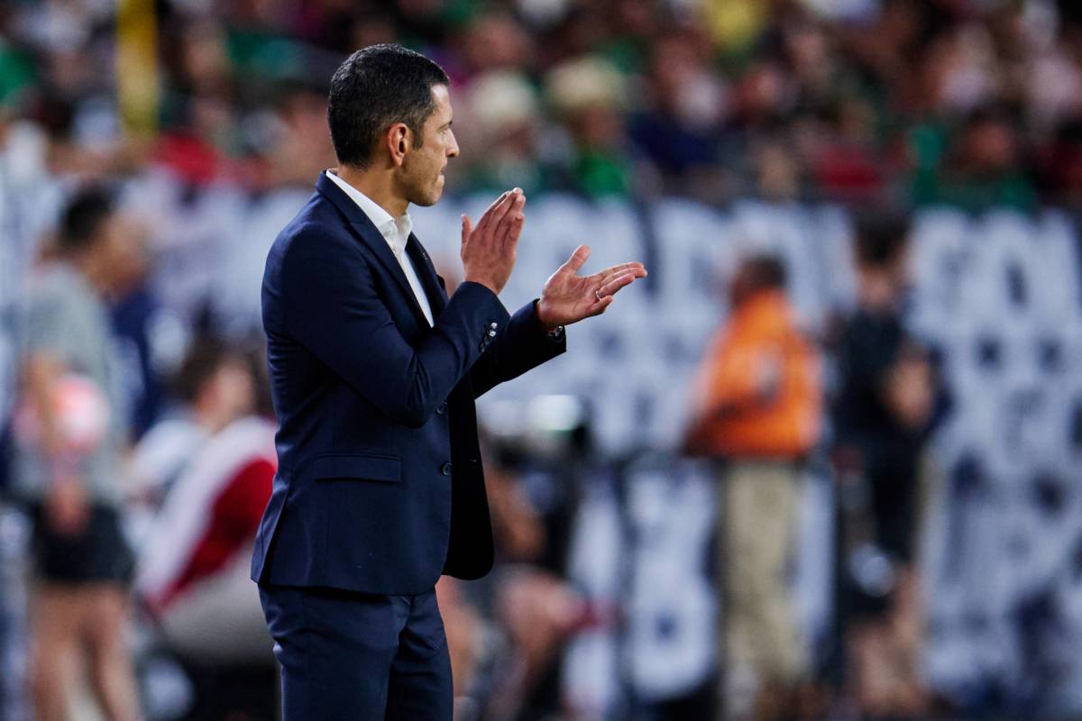Jaime Lozano director tecnico de Mexico durante el partido Haiti vs Mexico