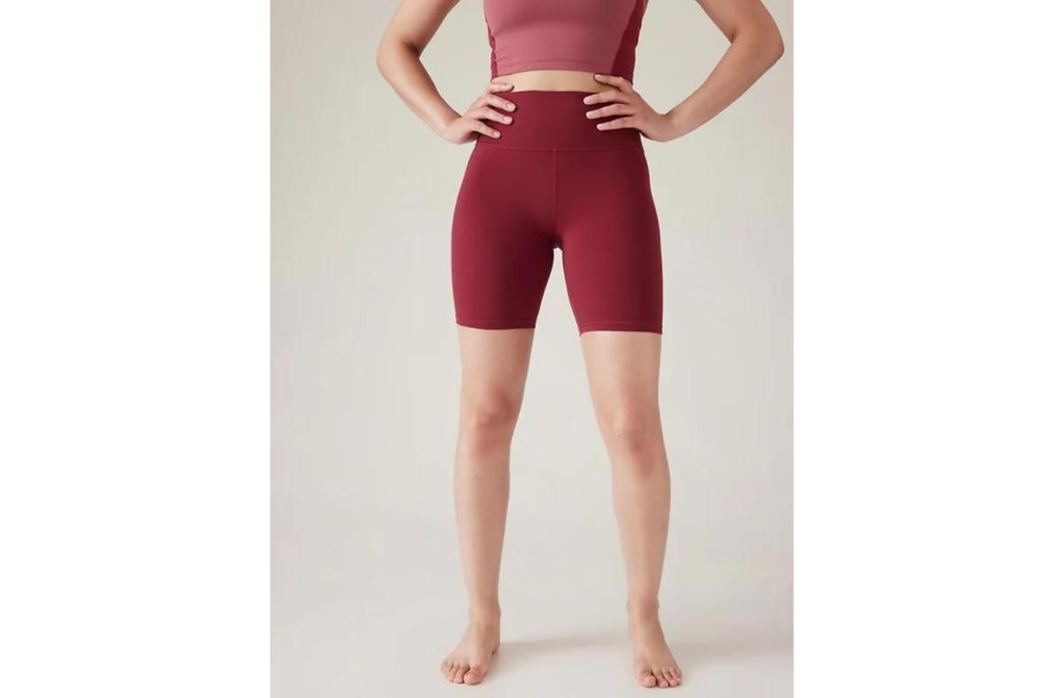 Athleta Transcend 7-Inch Short