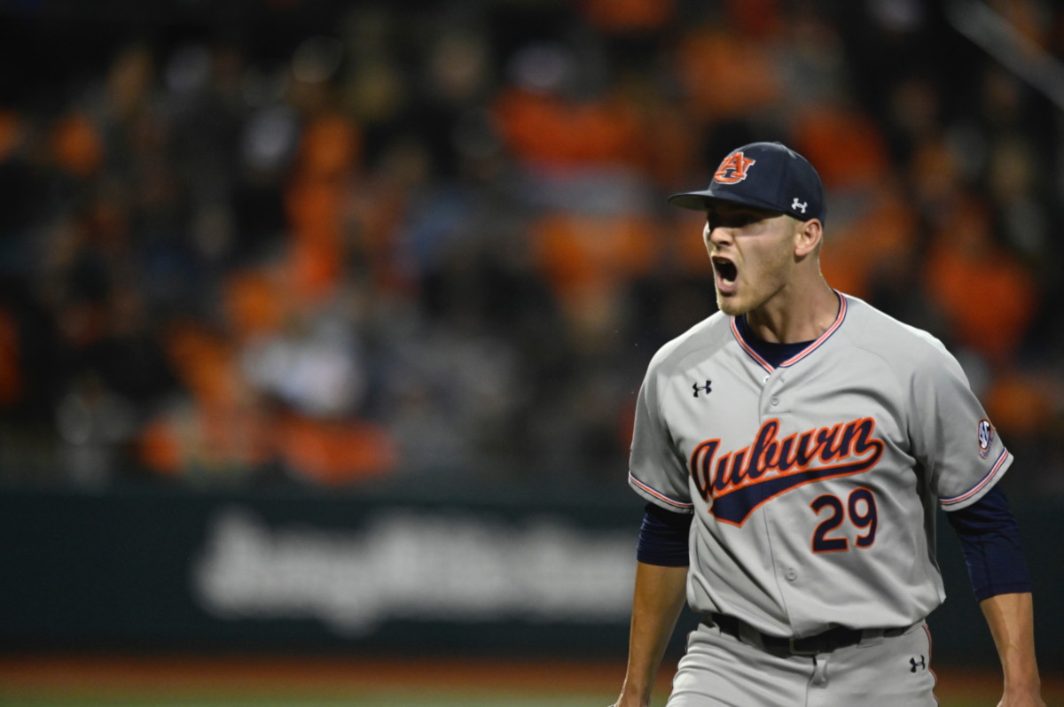 Auburn baseball's Carson Skipper vs Oregon State.