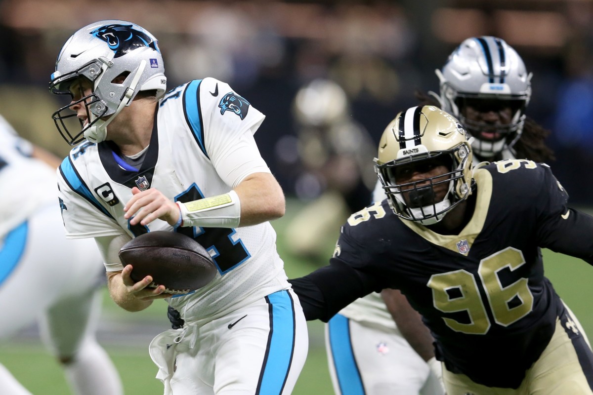 New Orleans Saints defensive end Carl Granderson (96) pressures Carolina quarterback Sam Darnold (14). Mandatory Credit: Chuck Cook-USA TODAY Sports