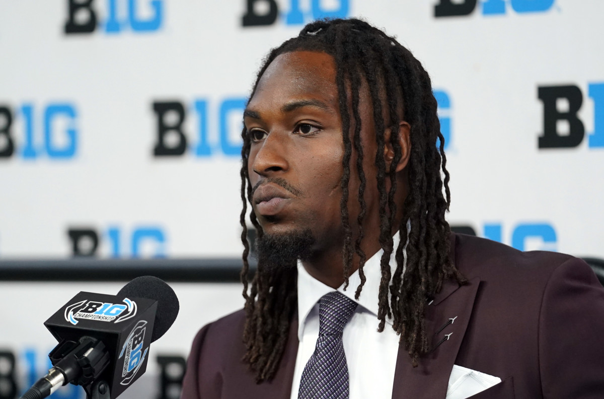 Indiana linebacker Cam Jones