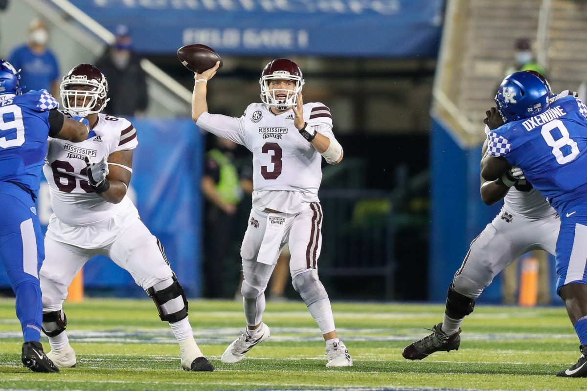 Oct 10, 2020; Mississippi State Bulldogs quarterback K.J. Costello (3) throws a pass against Kentucky. Mandatory Credit: Katie Stratman-USA TODAY Sports