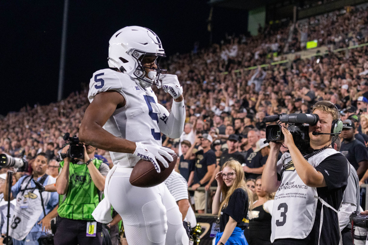 Penn State receiver Mitchell Tinsley