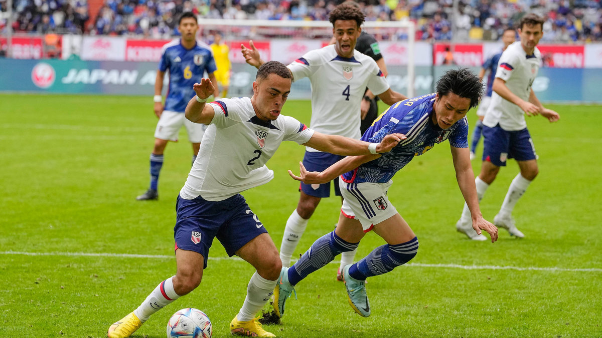 Sergino Dest and the USMNT fall to Japan