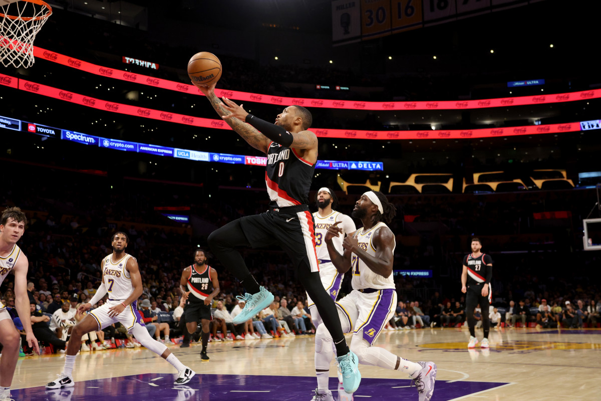 damian lillard patrick beverley anthony davis 10-23-22