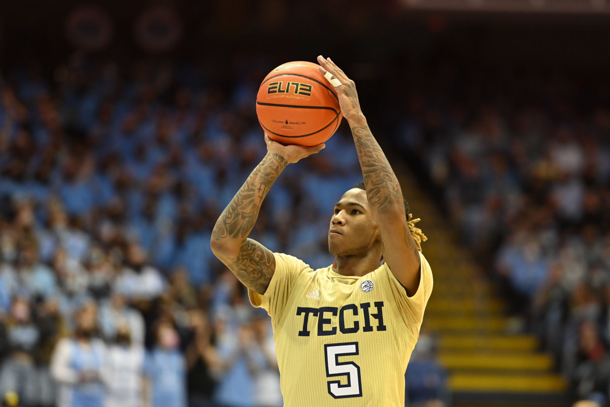 #5 Deivon Smith is in line for an increased role this season