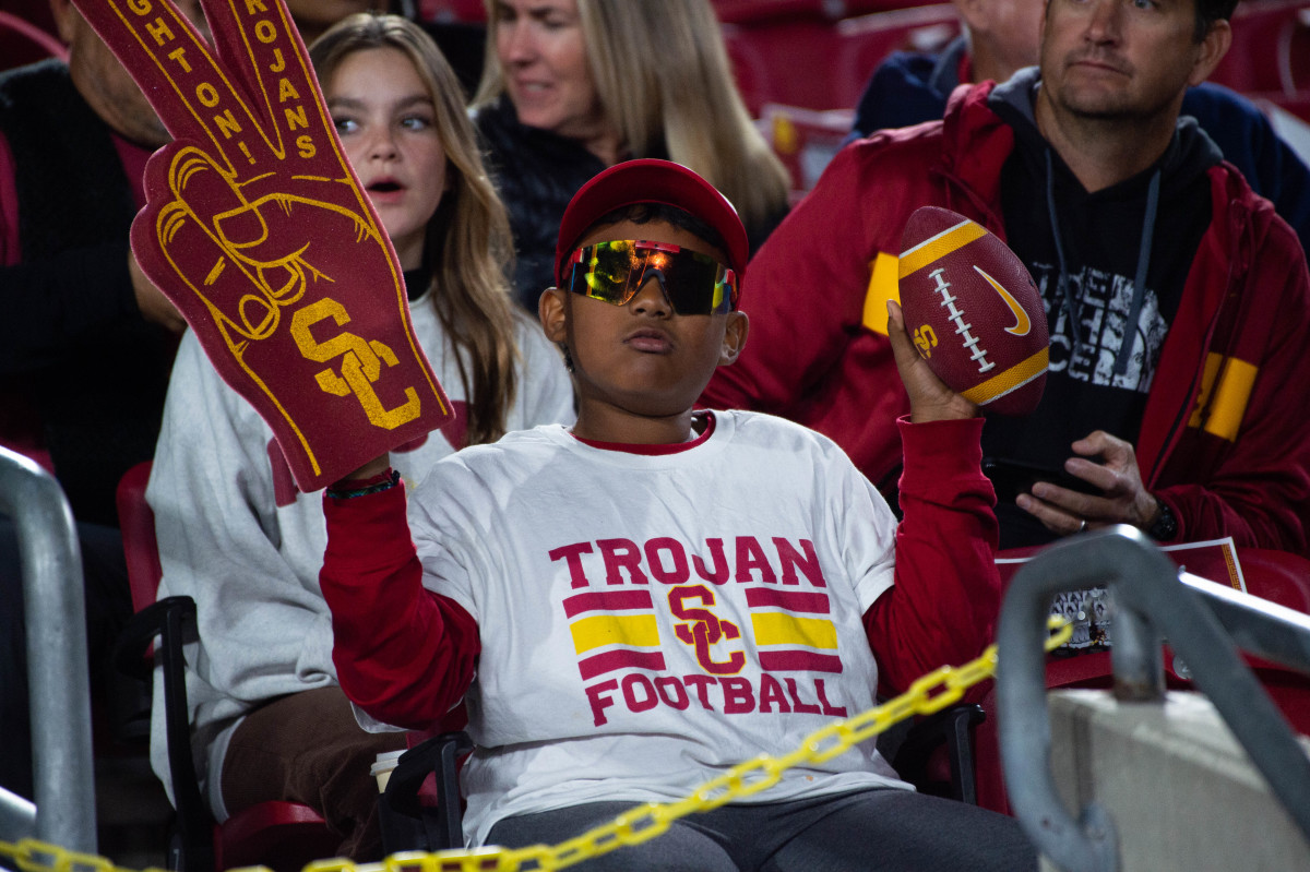 usc trojans cal bears pac-12 football goode 20227