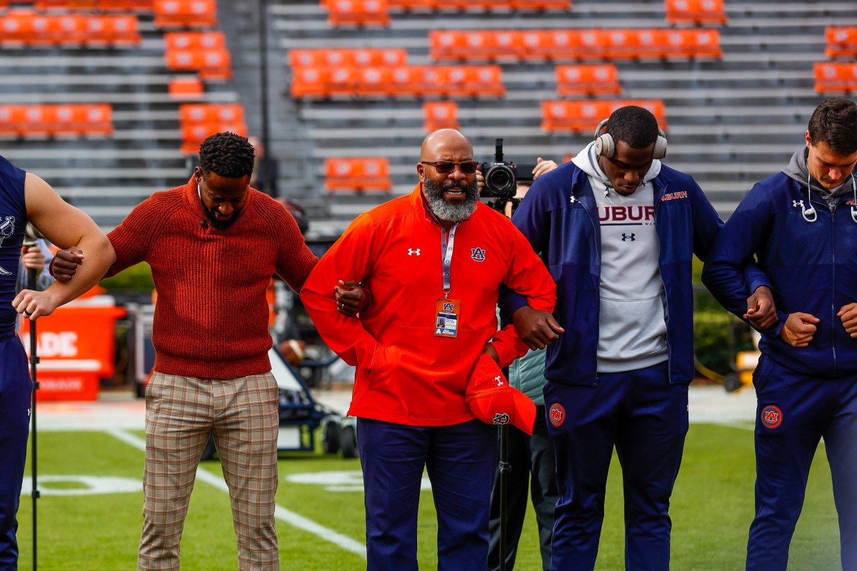 NCAA Football- Western Kentucky at Auburn 2022_11-19-2022_22971