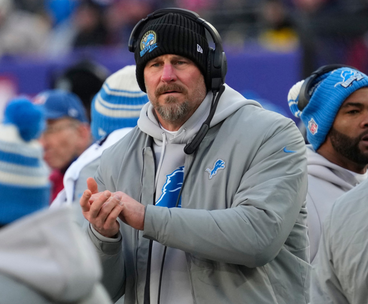 Detroit Lions head coach Dan Campbell