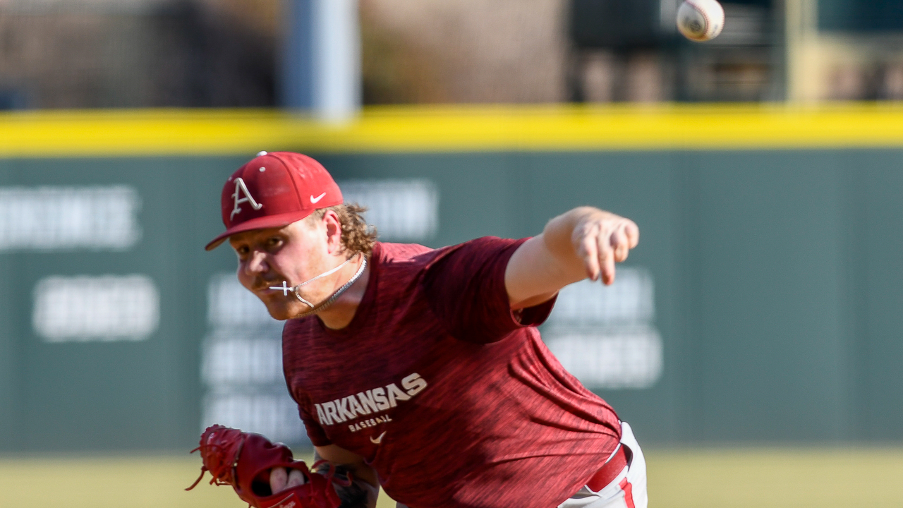 Razorbacks Mason Molina in Friday's scrimmage