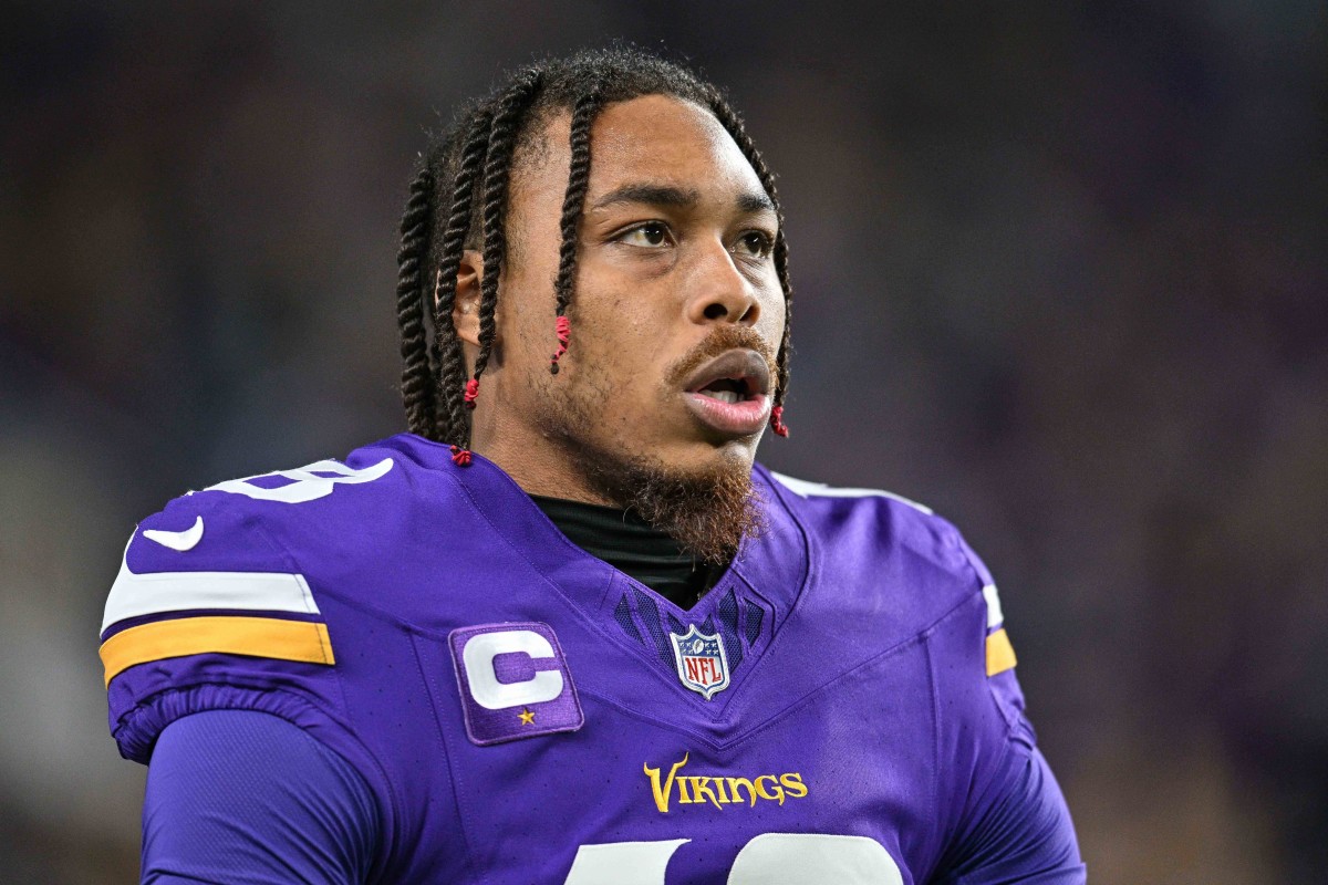 Dec 31, 2023; Minneapolis, Minnesota, USA; Minnesota Vikings wide receiver Justin Jefferson (18) warms up before the game against the Green Bay Packers at U.S. Bank Stadium.