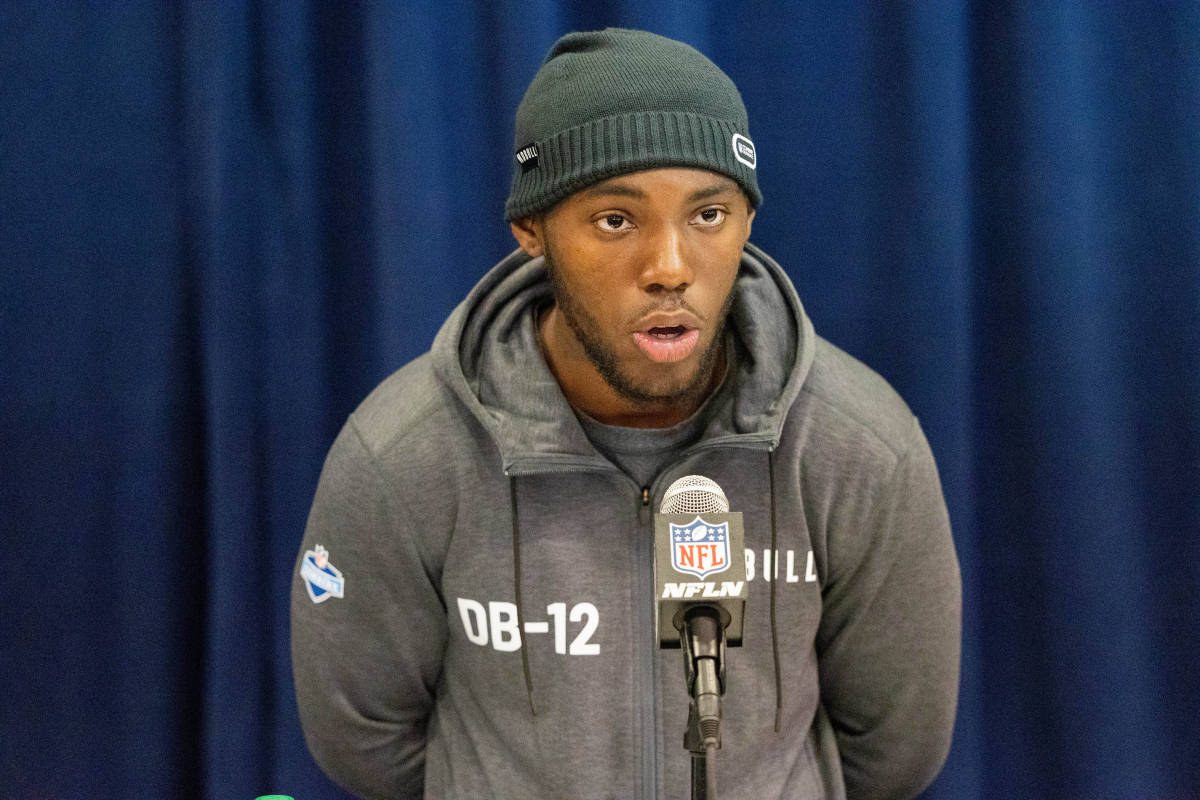Former Tennessee Volunteers CB Kamal Hadden during media availability at the NFL Combine. (Photo by Trevor Ruszkowski of USA Today Sports)