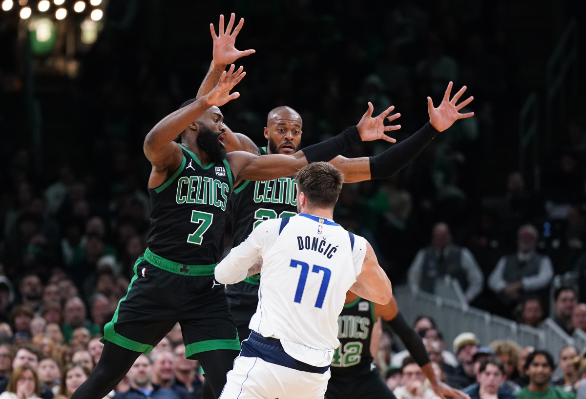 Doncic se enfrenta a Boston 