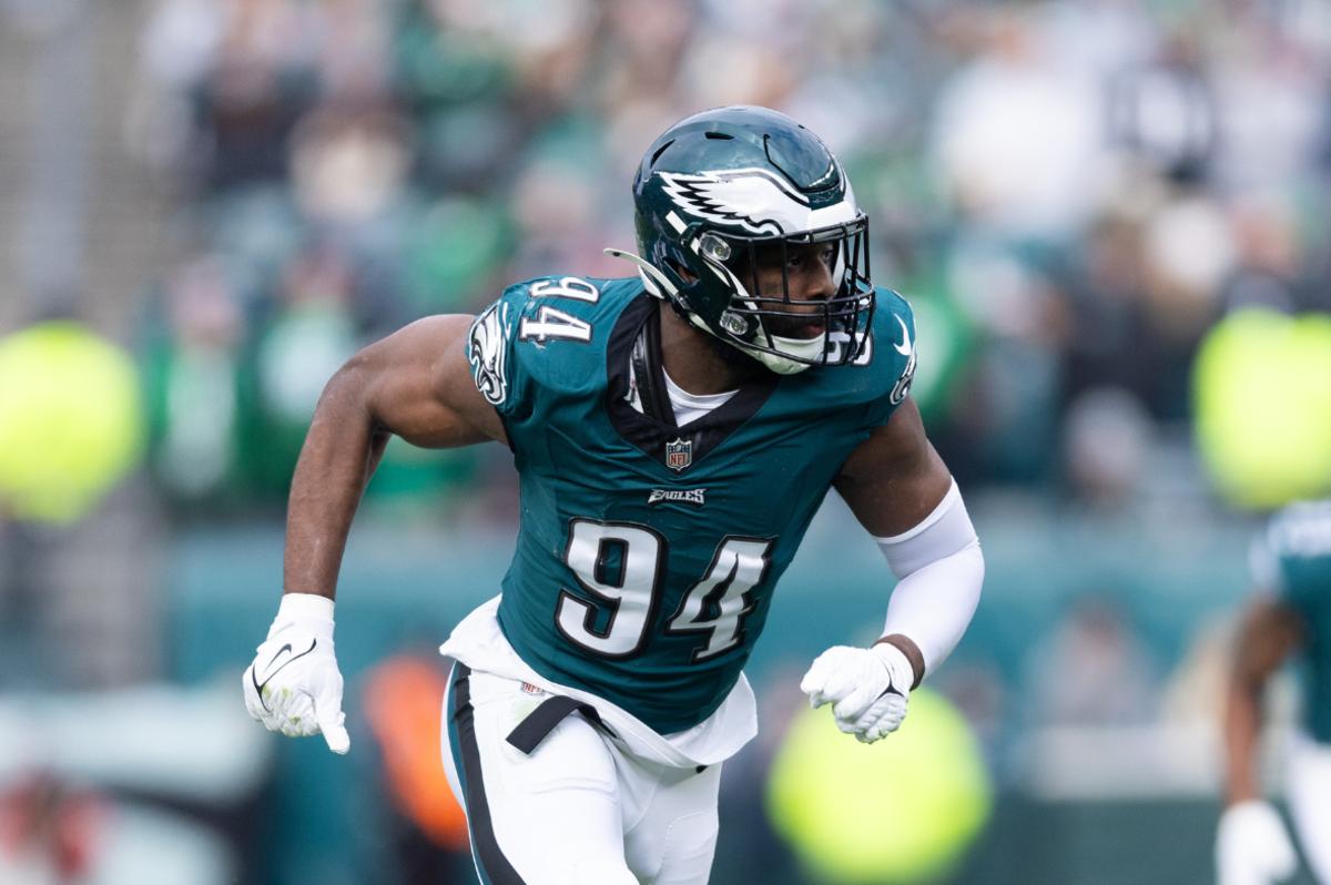  Philadelphia Eagles defensive end Josh Sweat (94) in action against the Arizona Cardinals at Lincoln Financial Field. Mandatory Credit: Bill Streicher-USA TODAY Sports