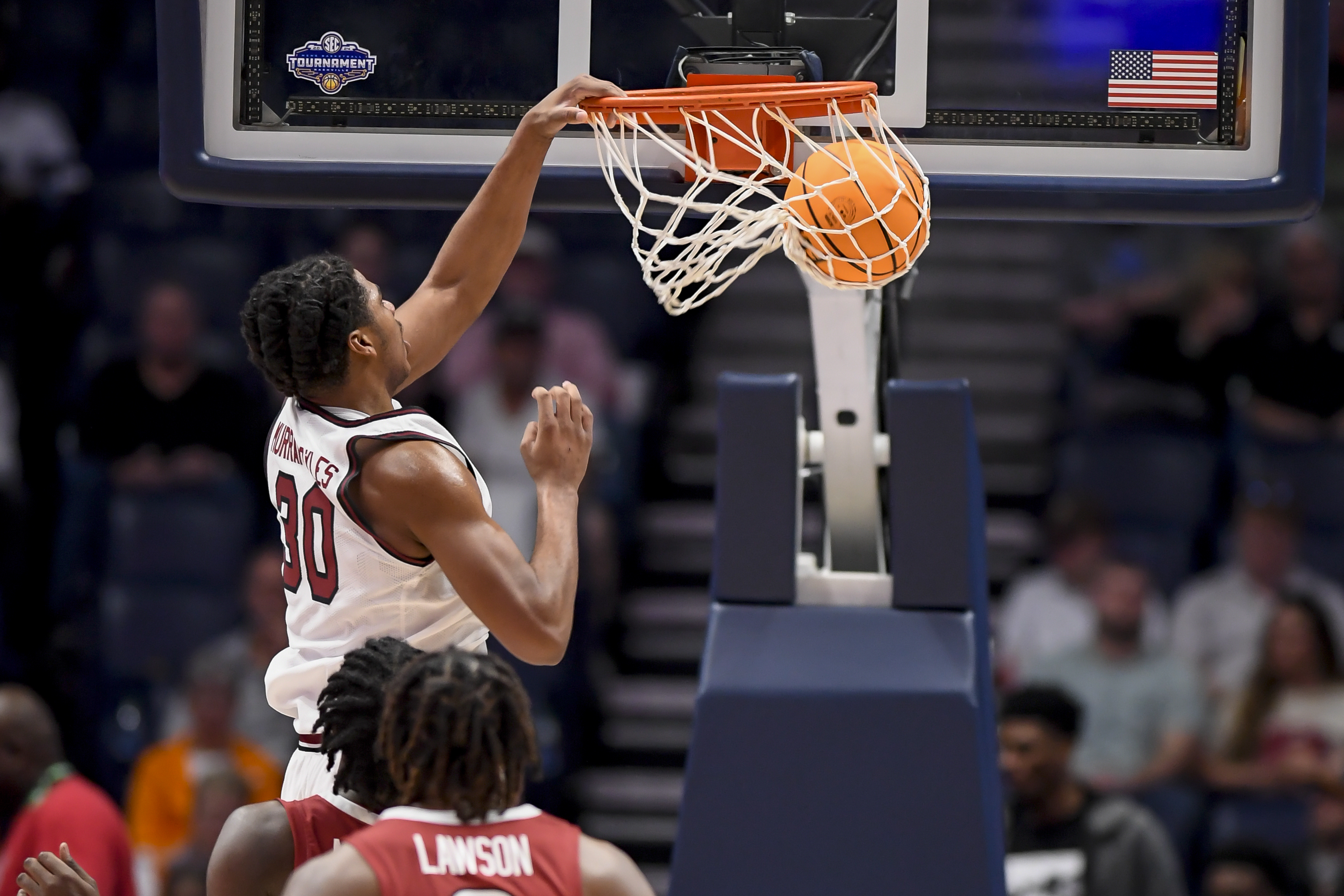 Collin Murry-Boyles dunking the ball against Arkansas in the SEC tournament