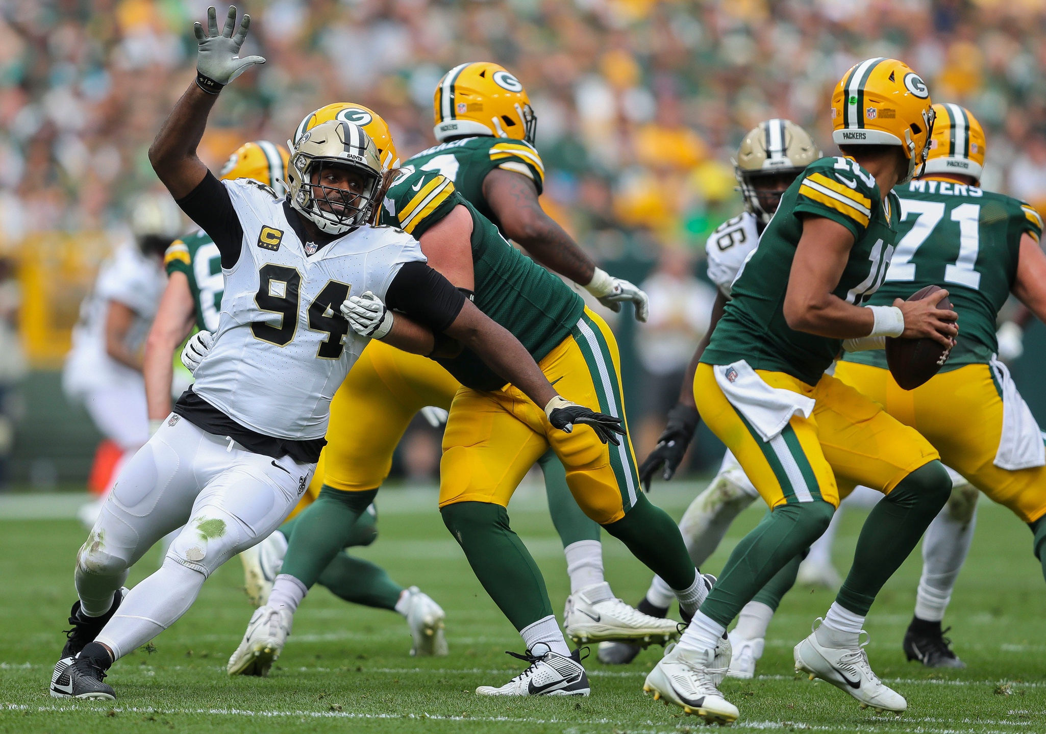 New Orleans Saints defensive end Cameron Jordan (94) rushes Green Bay Packers quarterback Jordan Love (10). © Tork Mason / USA TODAY NETWORK