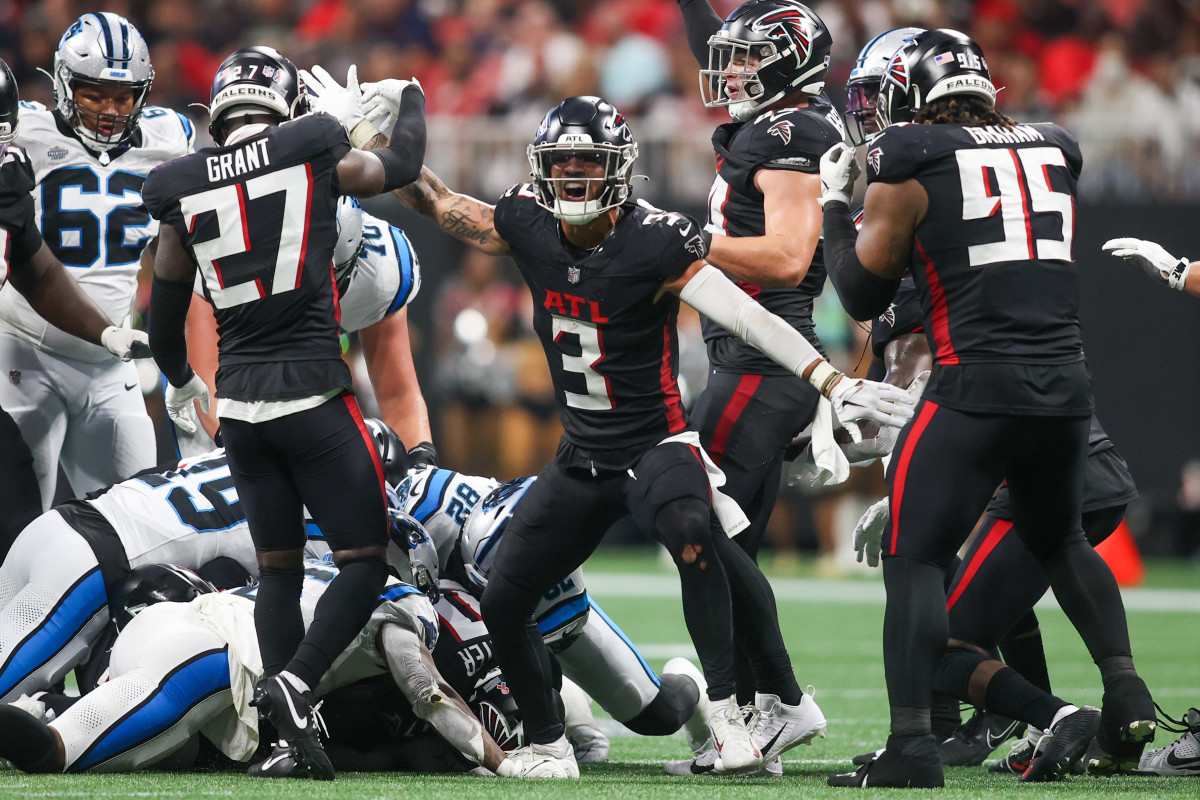 Sep 10, 2023; Atlanta, Georgia, USA; Atlanta Falcons safety Jessie Bates III (3) reacts after a fumble recovery against the Carolina Panthers in the second half at Mercedes-Benz Stadium. Mandatory Credit: Brett Davis-USA TODAY Sports 