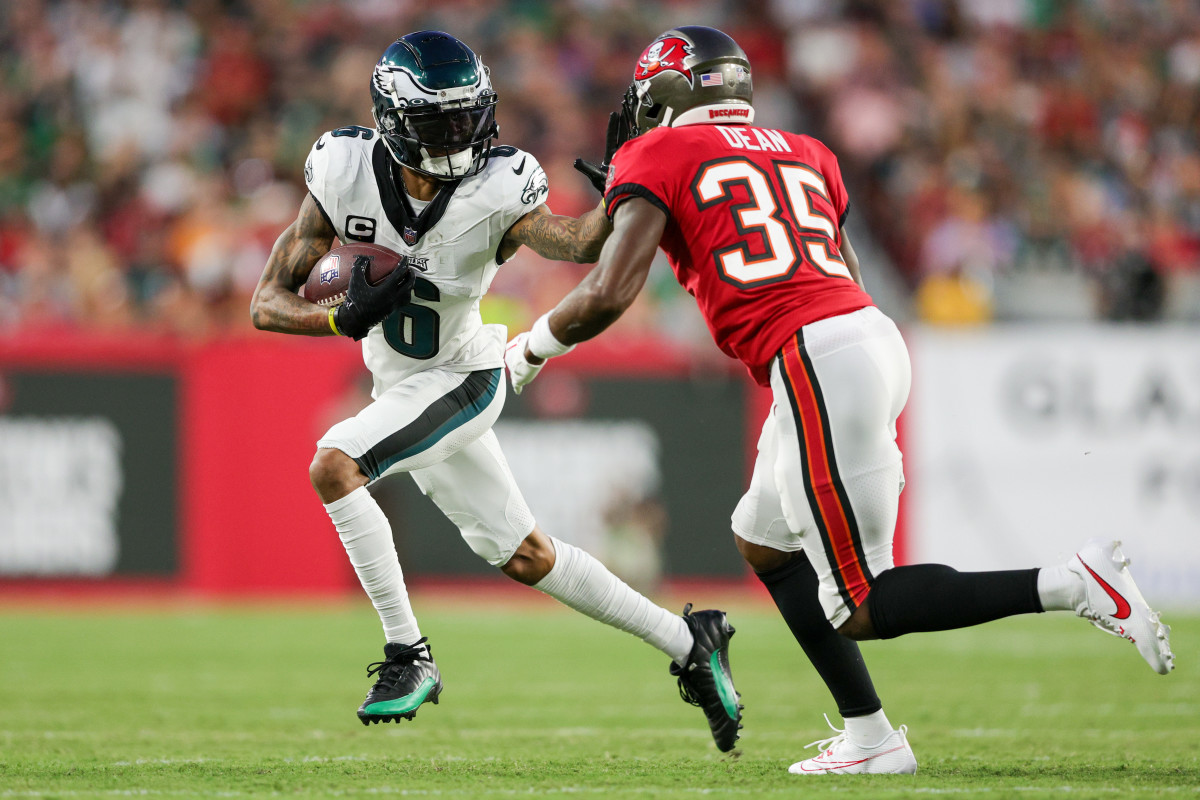 devonta smith bucs 3