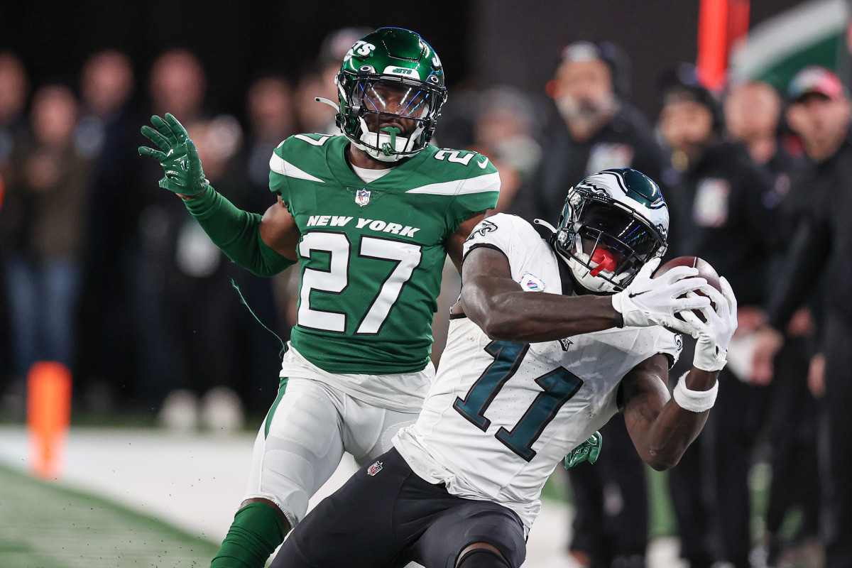 A.J. Brown had another big game for the Philadelphia Eagles in Week 6. 
