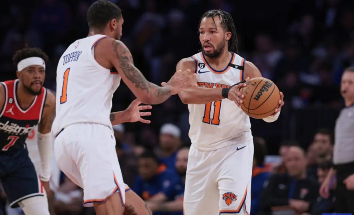 Jalen Brunson (11) is expected to return to the lineup after sitting out Tuesday's game in Boston