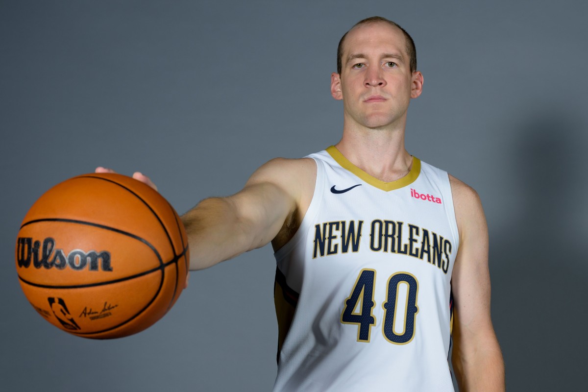 New Orleans Pelicans center Cody Zeller (40) poses during Media Day at the Smoothie King Center.