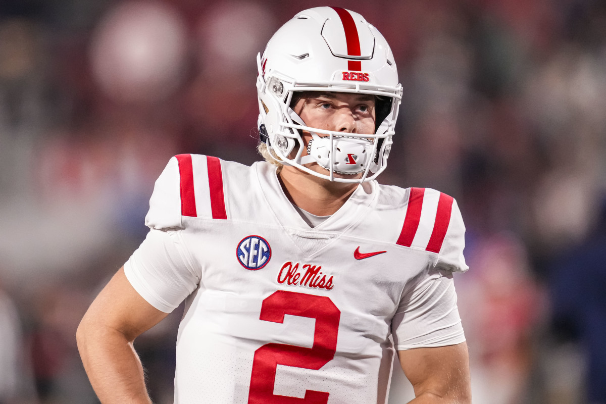 Ole Miss Rebels QB Jaxson Dart vs. the Georgia Bulldogs