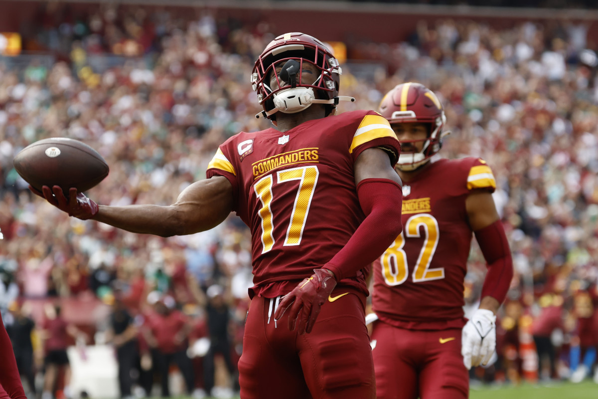 Receiver Terry McLaurin and tight end Logan Thomas are part of the skill position talent of the Washington Commanders. 